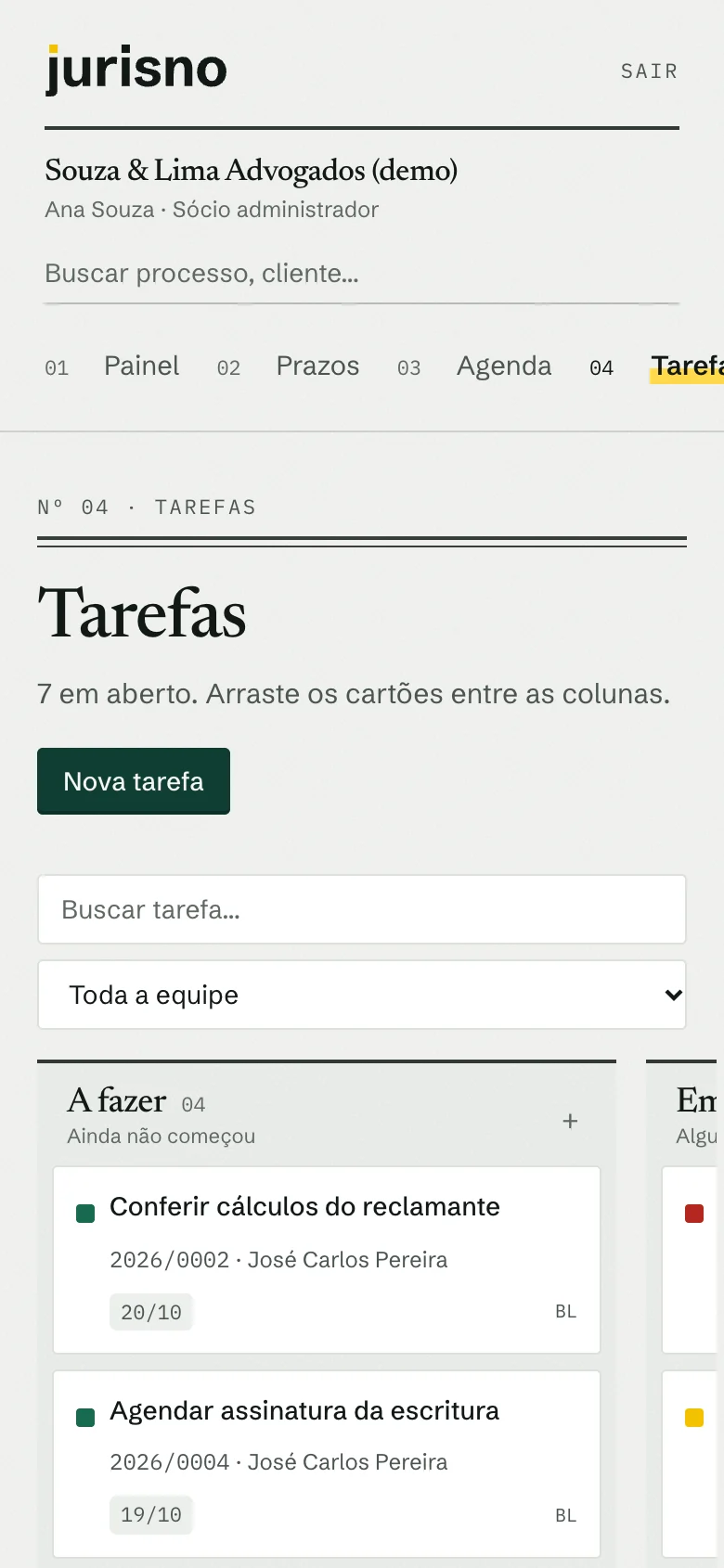 Tarefas do escritório em quadro no celular
