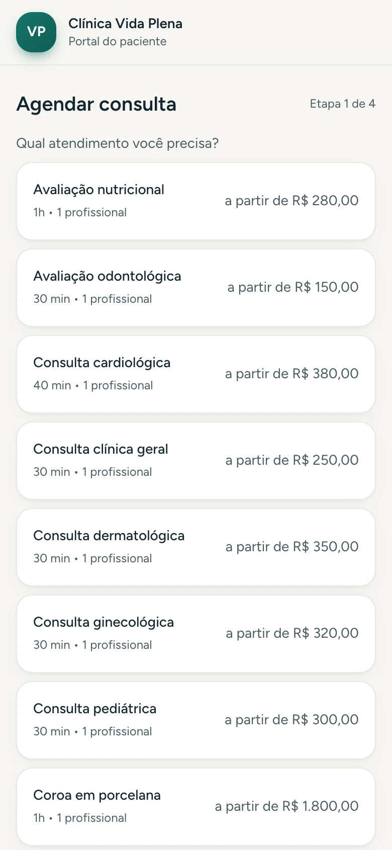 Paciente escolhendo o atendimento no agendamento online